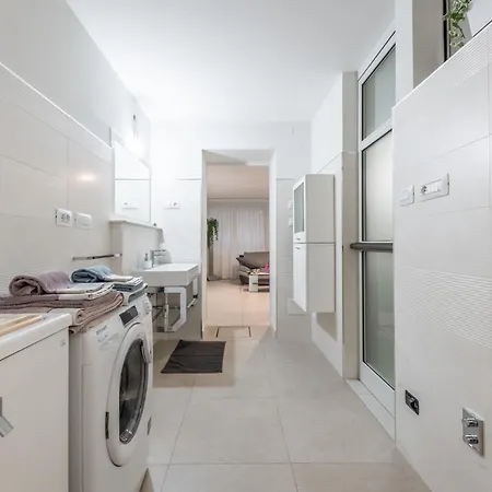 La Dimora Nel Parco 4* Módena