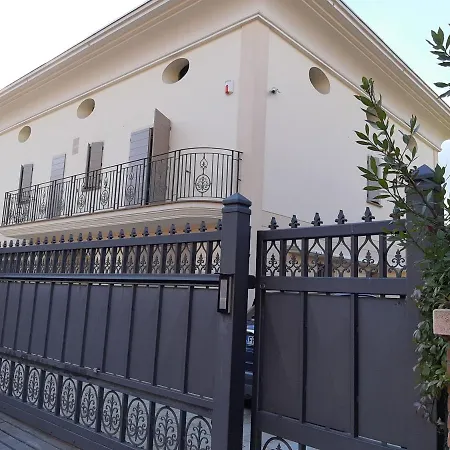 La Dimora Nel Parco Pensión Módena